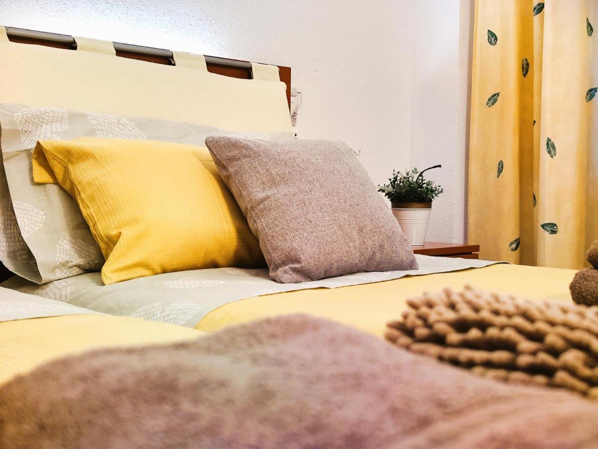 Luminoso Apartamento En Salou Con Terraza Y Parque Infantil Ideal Familias Bagian luar foto
