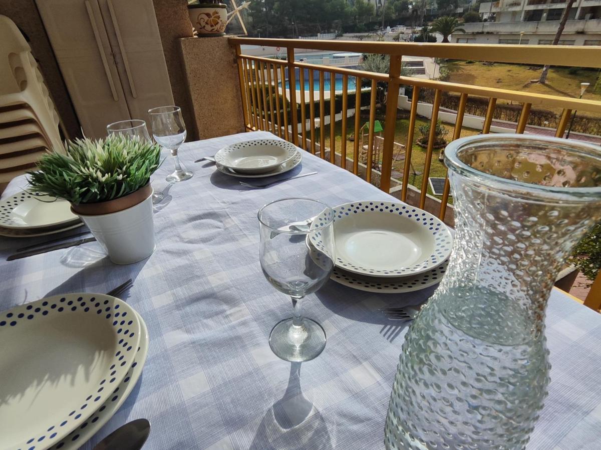 Luminoso Apartamento En Salou Con Terraza Y Parque Infantil Ideal Familias Bagian luar foto